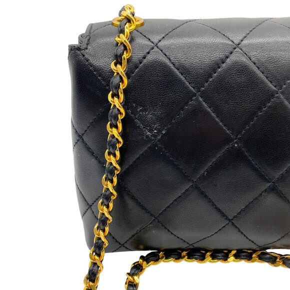 Chanel Vintage 1990's Black Leather Camellia Mini Flap Bag - Picture 4 of 8